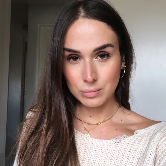 Meet your Posher, Elisa - Picture 1 of 1